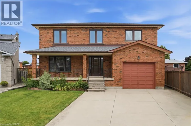 18 MARCEL Place, Hamilton, Ontario L9B1W3