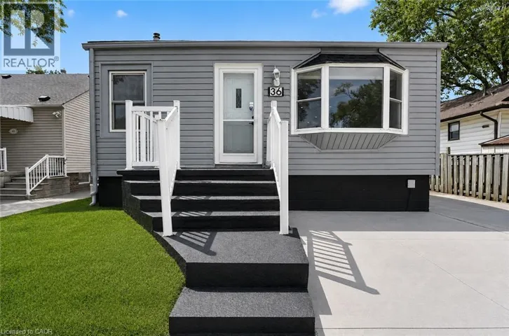36 MAHONY Avenue, Hamilton, Ontario L8H3C5