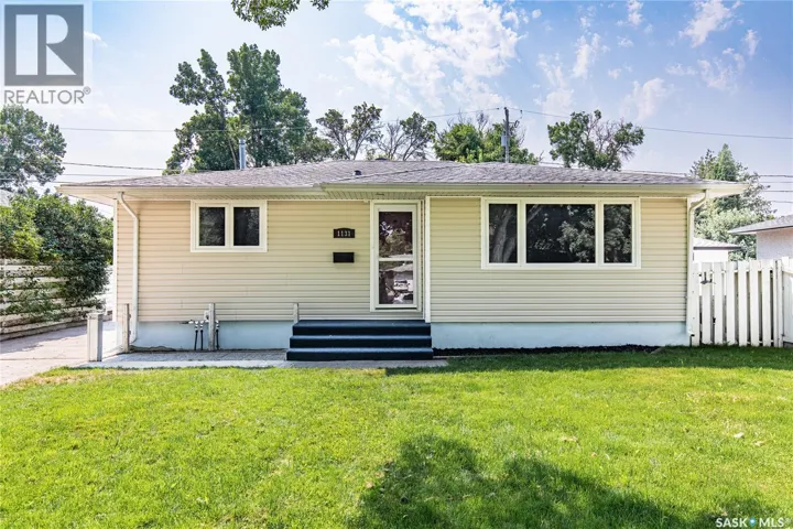 1131 Currie CRESCENT, Moose Jaw, Saskatchewan S6H5M7