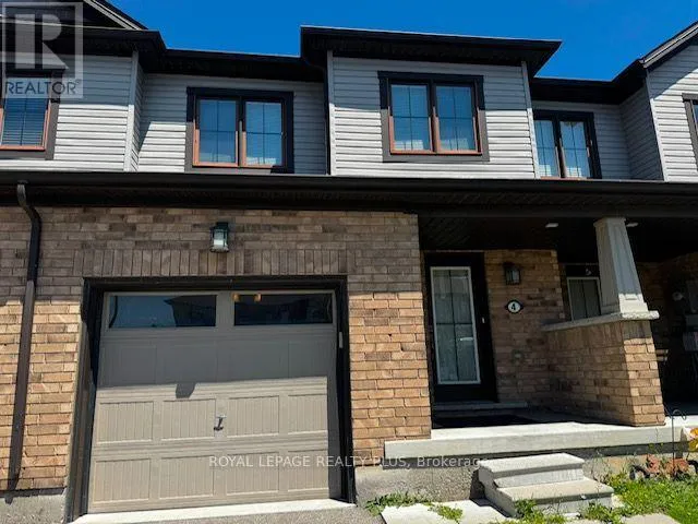 4 PRESTWICK STREET, Hamilton (Stoney Creek Mountain), Ontario L8J0K6
