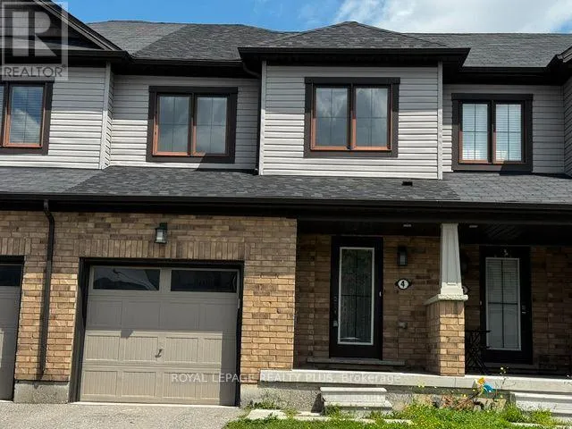 4 PRESTWICK STREET, Hamilton (Stoney Creek Mountain), Ontario L8J0K6