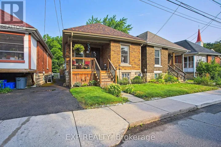 34 POPLAR AVENUE, Hamilton (Eastmount), Ontario L8V2S6