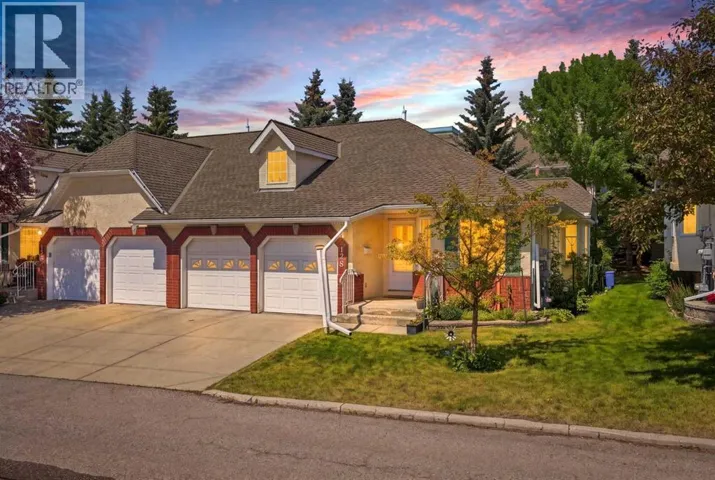 128 Sienna Park Green SW, Calgary, Alberta T3H3N7