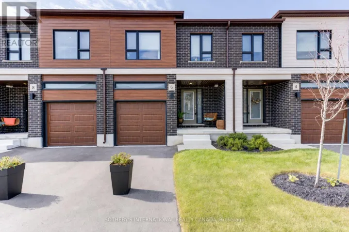 8B - 18 OAK FOREST COMMON, Cambridge, Ontario N1S0G3