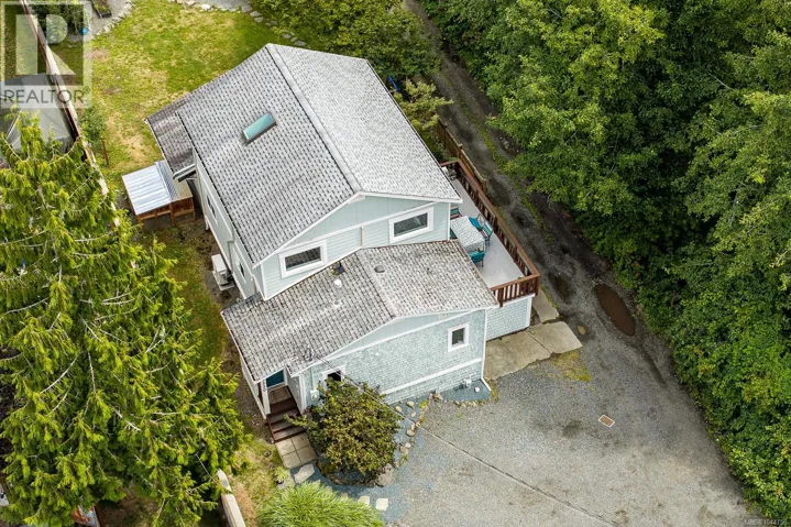 3220 Sutton Rd, Cumberland, British Columbia V0R1S0