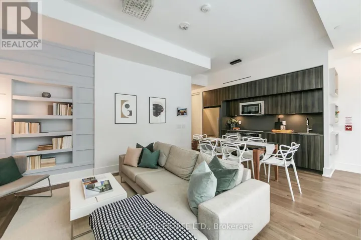 TH112 - 80 VANAULEY STREET, Toronto (Kensington-Chinatown), Ontario M5T0C9