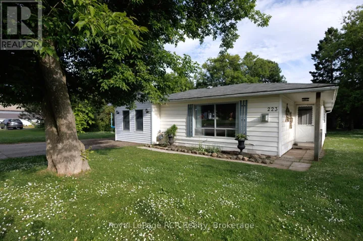 223 DIVISION STREET, South Bruce Peninsula, Ontario N0H2T0