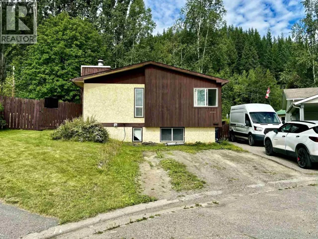 4649 ROBSON AVENUE, Prince George, British Columbia V2M5S6