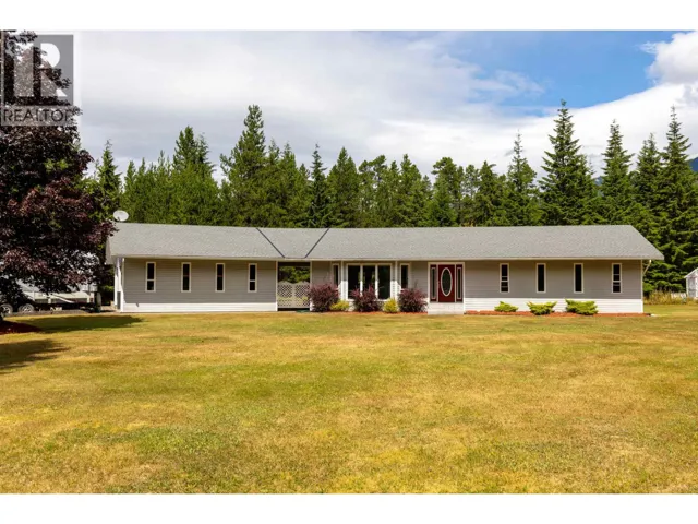 2908 MARION AVENUE, Terrace, British Columbia V8G0G5