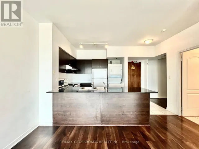 803 - 4600 STEELES AVENUE E, Markham (Milliken Mills East), Ontario L3R5J1
