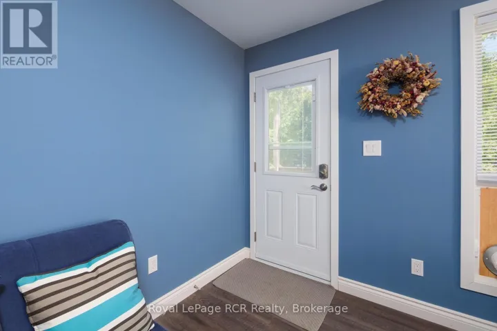 780