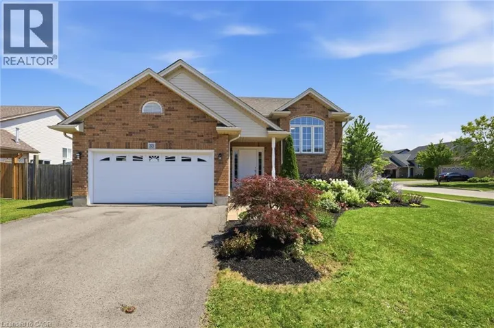 33 JANE Street, Smithville, Ontario L0R2A0