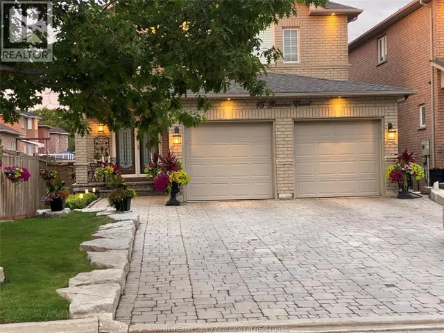 15 GENOVA COURT, Woodbridge, Ontario L4H1G3