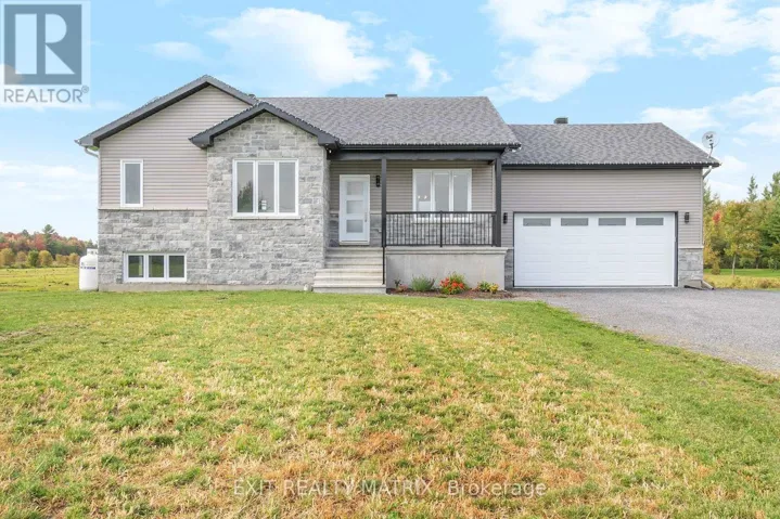 25 GLENCO ROAD, South Stormont, Ontario K0C2A0