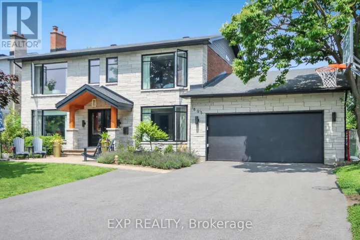 895 DRESDEN CRESCENT, Ottawa, Ontario K2B5H8