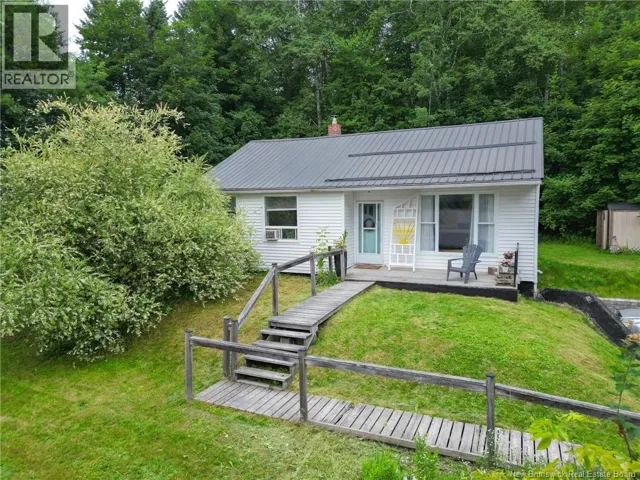 107 Sharkey Street, Woodstock, New Brunswick E7M2R1