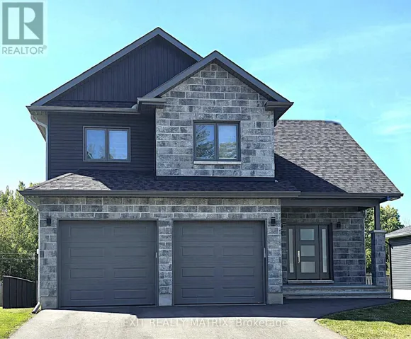 10 GLENCO ROAD, South Stormont, Ontario K0C2A0