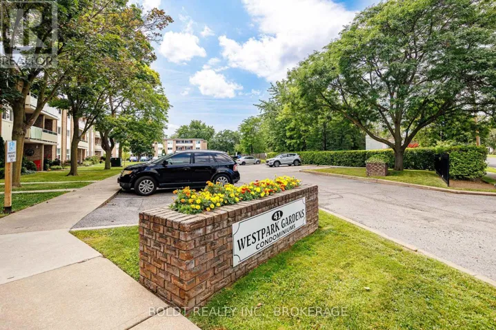 209 - 41 RYKERT STREET, St. Catharines (Western Hill), Ontario L2S3A4