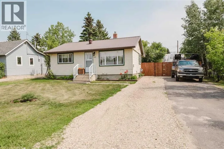 908 6 Avenue, Beaverlodge, Alberta T0H0C0