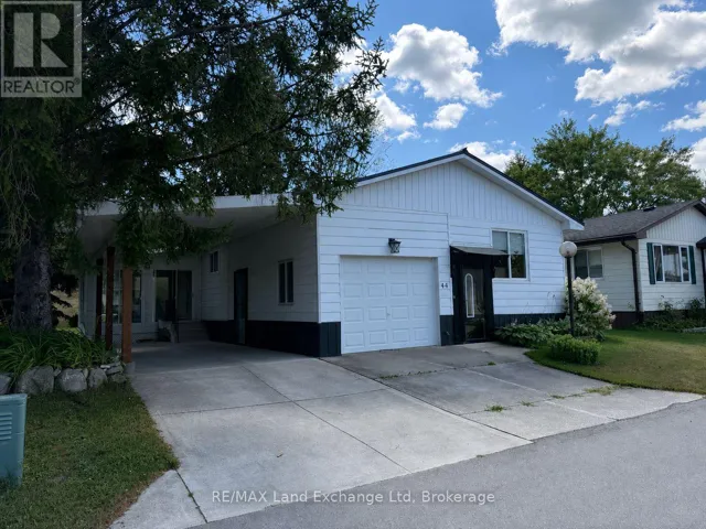 44 BRIARWOOD CRESCENT, North Huron (Wingham), Ontario N0G2W0