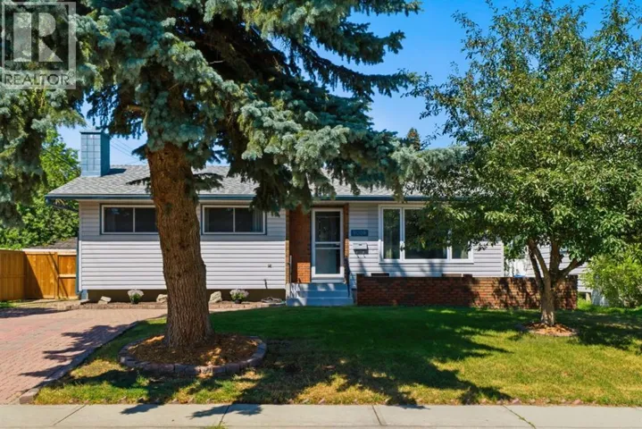 5008 Valiant Drive NW, Calgary, Alberta T3A0Y5