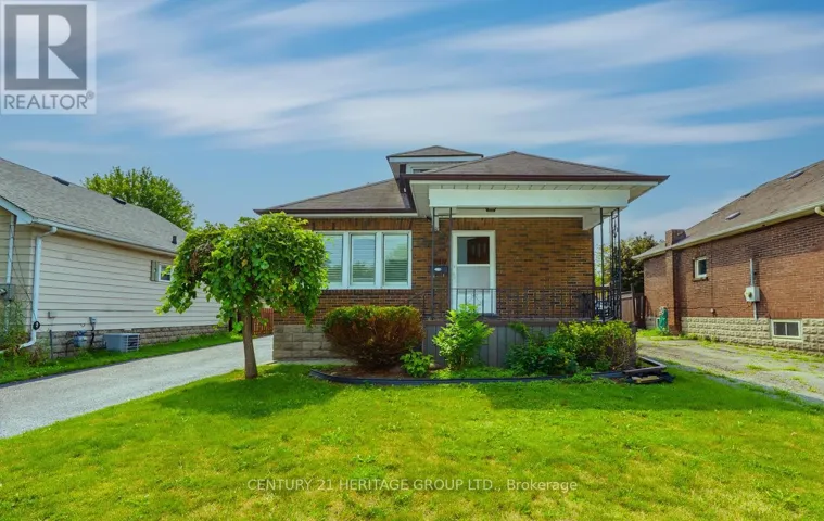 203 HIBBERT AVENUE, Oshawa (Vanier), Ontario L1J1V4