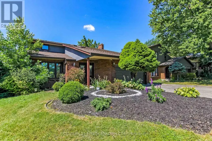 665 UPPER QUEEN STREET, London South (South P), Ontario N6C5C3