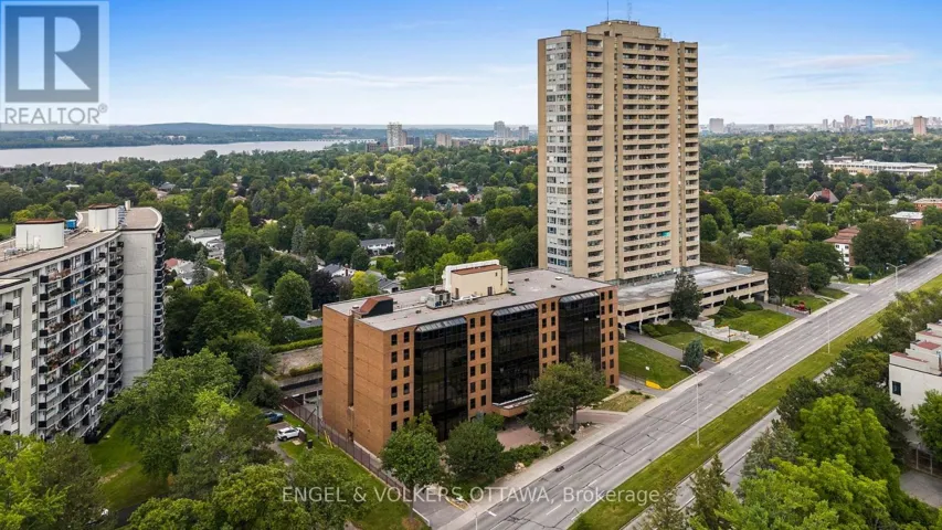 104 - 2019 CARLING AVENUE, Ottawa, Ontario K2A4A2