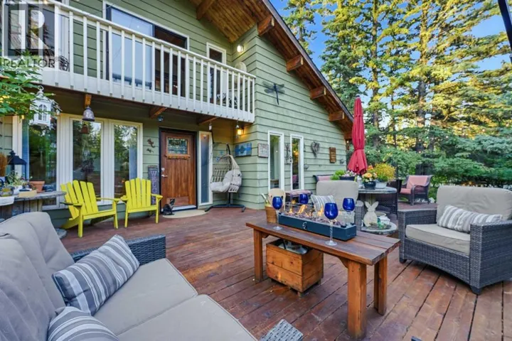 23 Redwood Meadows Drive, Rural Rocky View County, Alberta T3Z1A3