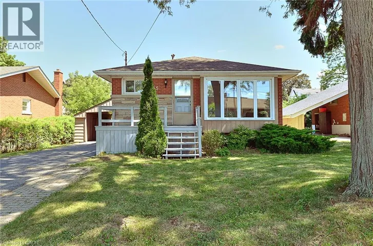 245 WEST 33RD Street, Hamilton, Ontario L9C5J7