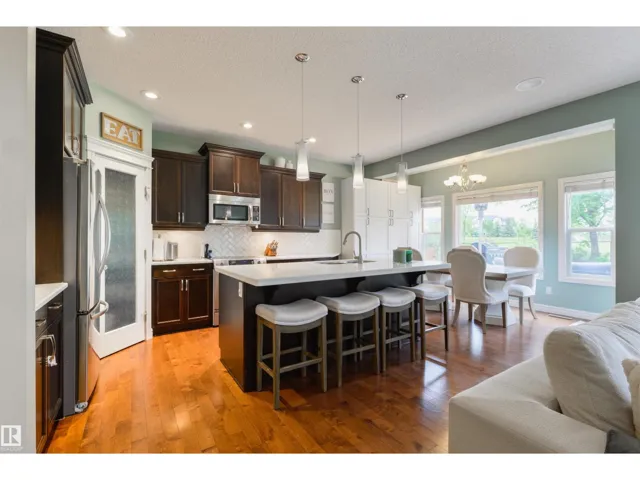 1375 113 ST SW, Edmonton, Alberta T6W0N6