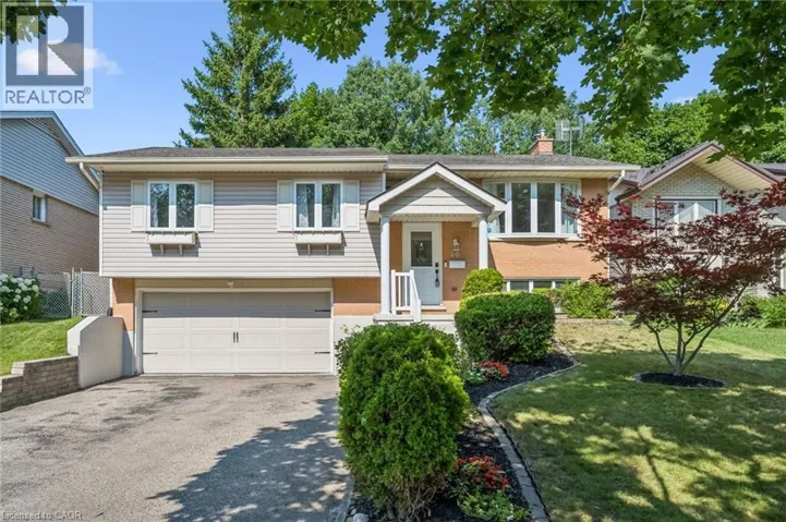 16 NIPIGON Street, Kitchener, Ontario N2B3M3