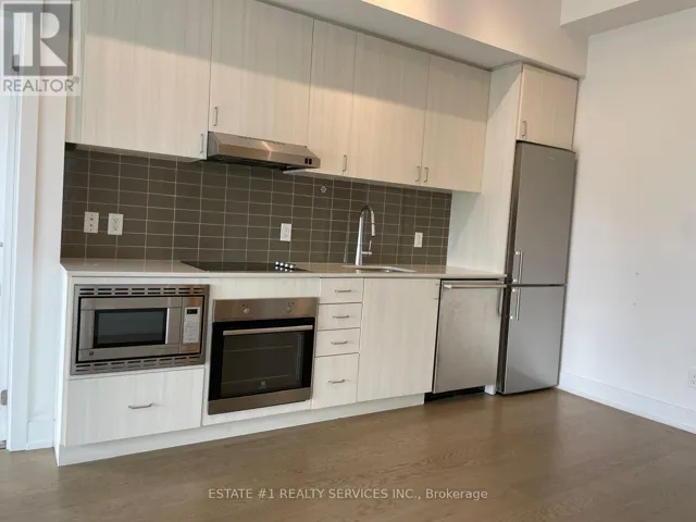 812 - 7 KENASTON GARDENS, Toronto (Bayview Village), Ontario M2K0E9