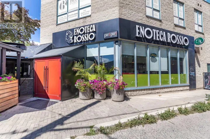 1444 DUPONT STREET, Toronto (Dovercourt-Wallace Emerson-Junction), Ontario M6P4H3