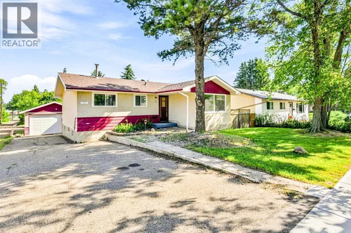 36 Grandview Crescent, Camrose, Alberta T4V2K6