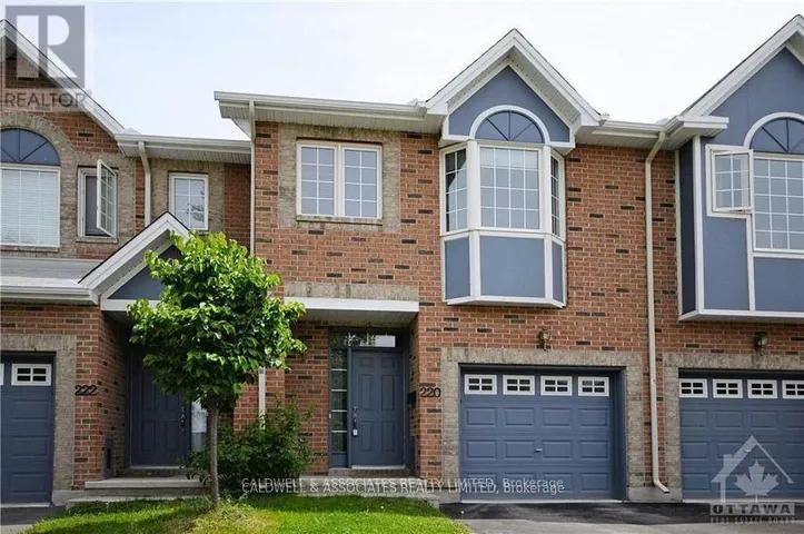 220 FREEDOM PRIVATE, Ottawa, Ontario K1G6W2