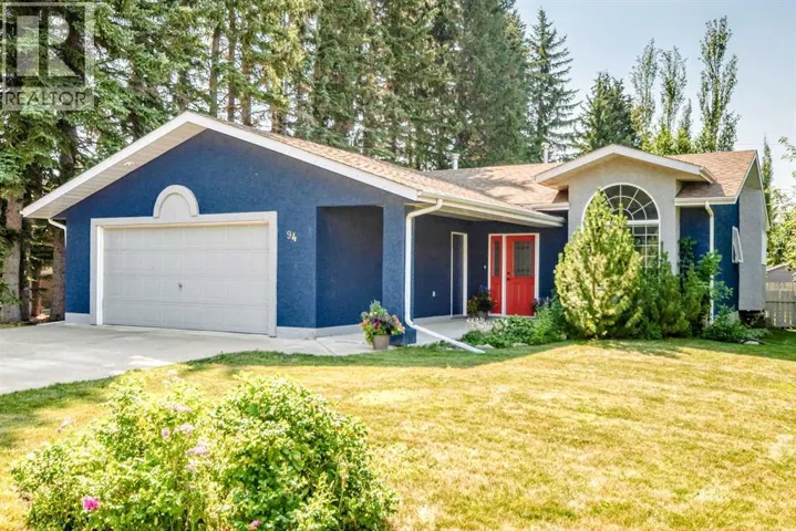 94 Hathaway Lane, Lacombe, Alberta T4L1T4