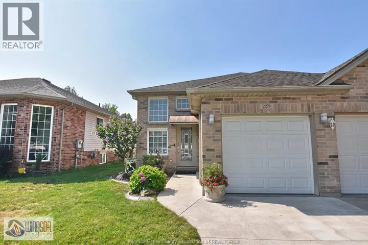 2271 LAMONT STREET, Windsor, Ontario N9E4X5