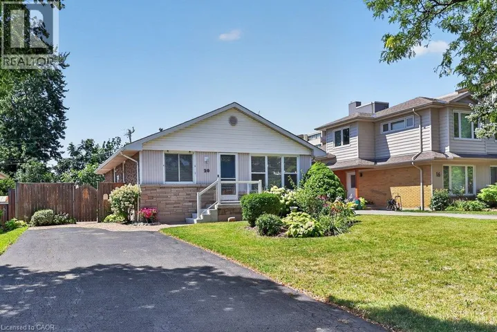 20 CARDINAL Drive, Hamilton, Ontario L9A4H4