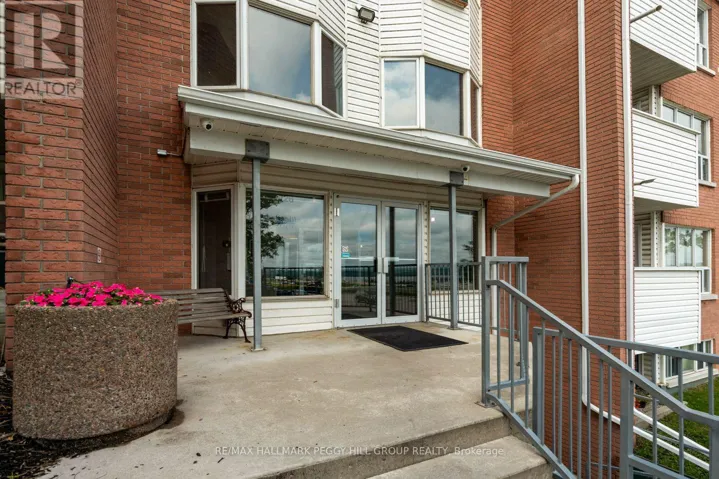 B08 - 126 BELL FARM ROAD, Barrie (Alliance), Ontario L4M6J3