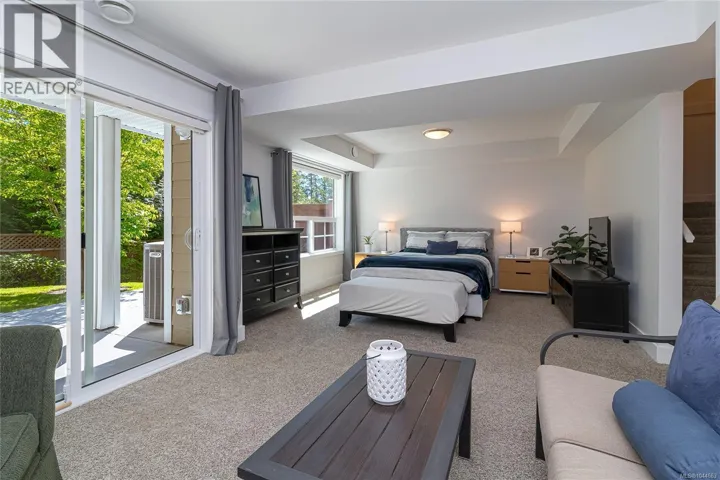 2 1649 Lloyd Pl, View Royal, British Columbia V9C0E5