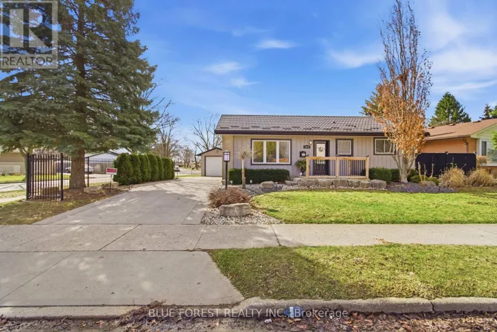 1975 ROYAL CRESCENT, London East (East I), Ontario N5V1N6