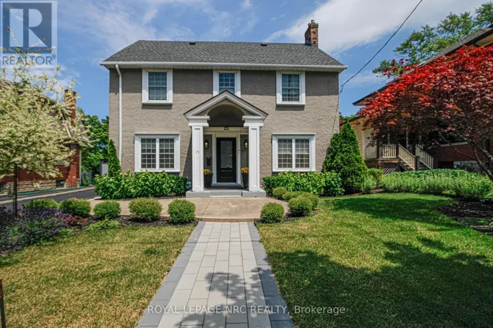 15 SOUTH DRIVE, St. Catharines (Old Glenridge), Ontario L2R4T9