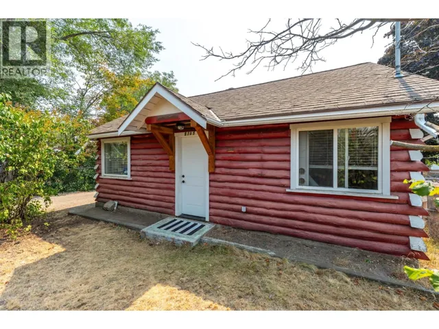 9705 SARGEANT Street, Summerland, British Columbia V0H1Z3