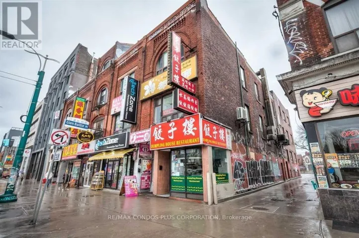 D - 324 SPADINA AVENUE, Toronto (Kensington-Chinatown), Ontario M5T2E7