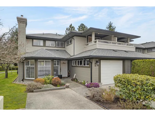 109 16080 82 AVENUE, Surrey, British Columbia V4N0N6