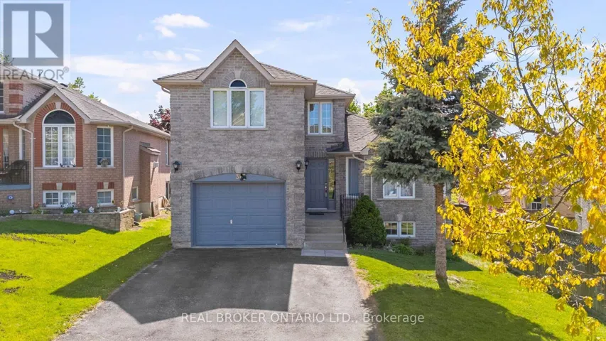 31 BELL STREET, Barrie (Ardagh), Ontario L4N0J2