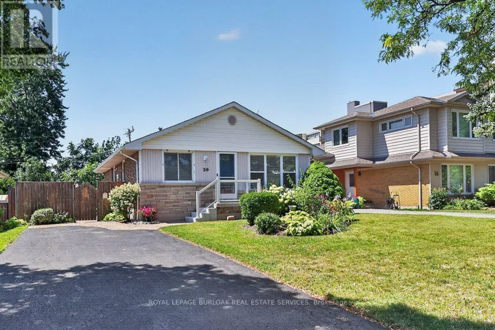 20 CARDINAL DRIVE, Hamilton (Bruleville), Ontario L9A4H4