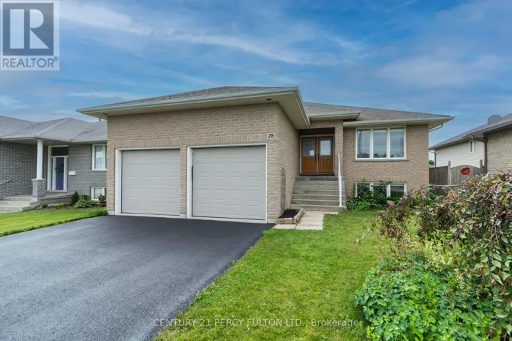 28 FREEDOM CRESCENT, Quinte West (Sidney Ward), Ontario K8V0C1