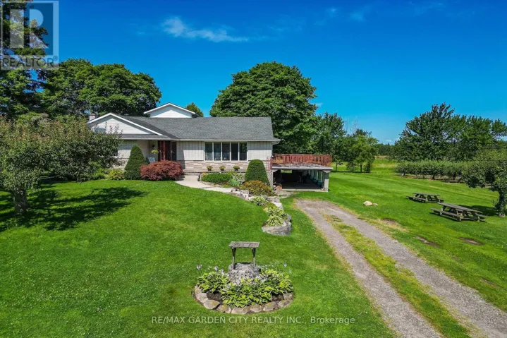 134 RUSS ROAD, Grimsby (Grimsby Escarpment), Ontario L3M4E7